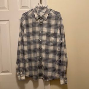 L Men’s American Eagle Shirt • Cream/Blue/Sage/Salmon Plaid• EUC